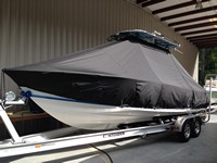 Photo of Contender 23 Tournament 20xx TTopCover™ T-Top boat cover, viewed from Port Front 