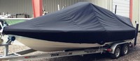 Photo of Pathfinder 2300 HPS 20xx Boat-Cover LCC, viewed from Port Front 