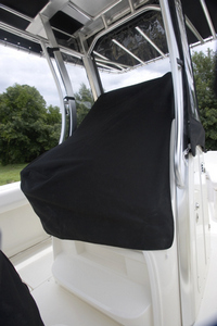 Photo of Boston Whaler Outrage 220 2013: Console-Cover (black or blue from Whaler) 