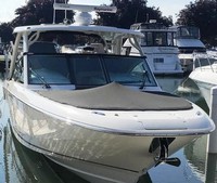 Photo of Boston Whaler Vantage 320 Hard-Top, 2016:, Bow Cover, Front 