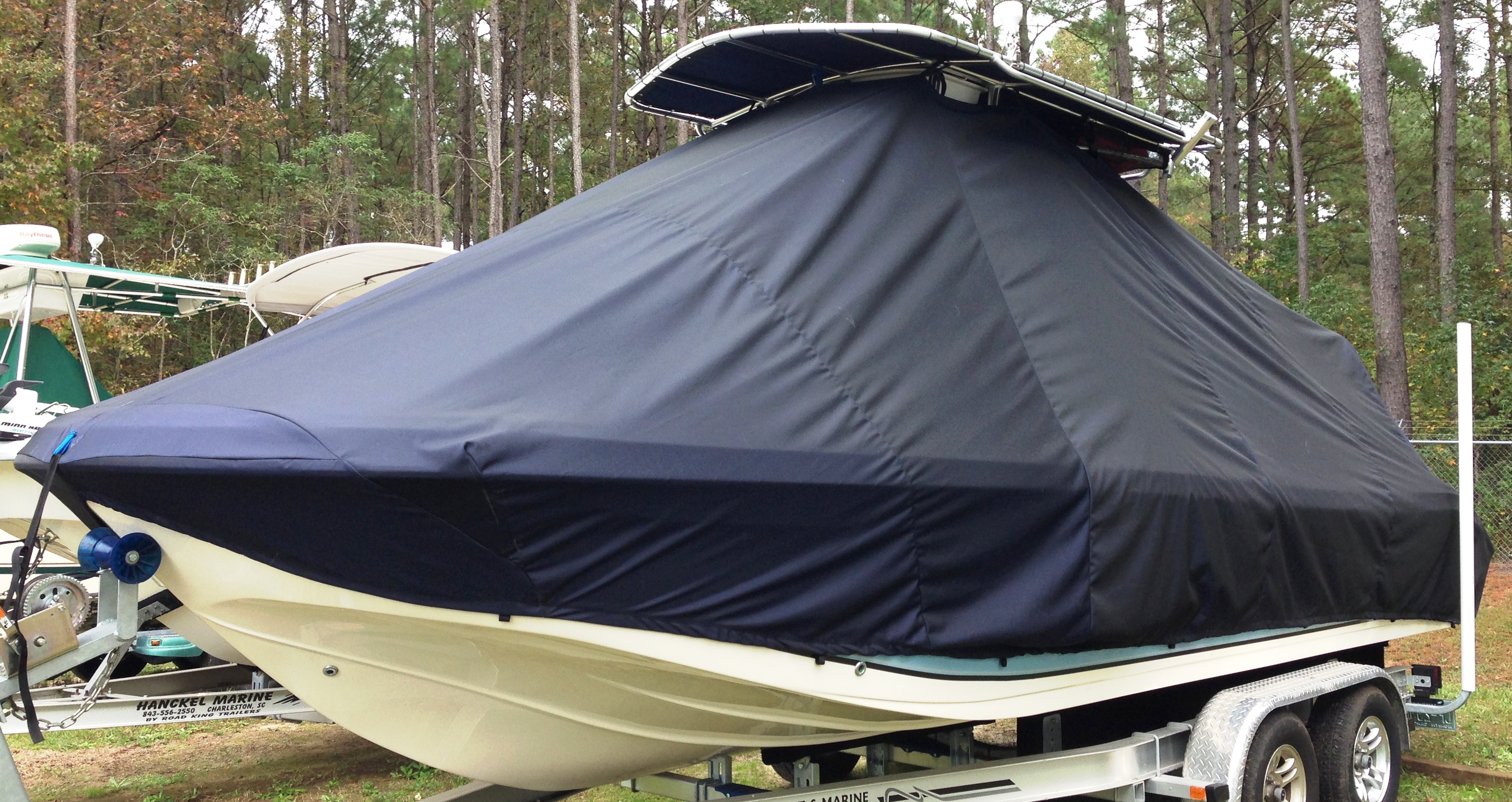 Carolina Skiff 23 Ultra, 20xx, TTopCovers™ T-Top boat cover, port front