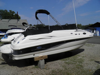 Photo of Chaparral 215 SSI, 2005: Bimini Top in Boot, Cockpit Cover, viewed from Starboard Rear 