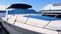 Photo of Regal Commodore 402, 1996: Bimini Top, Cockpit Cover Sunpad Cover, viewed from Starboard Front 