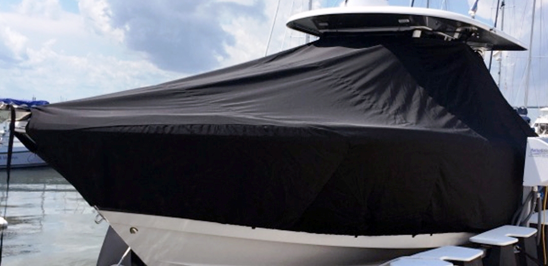 Robalo R302, 20xx, TTopCovers™ T-Top boat cover, port front