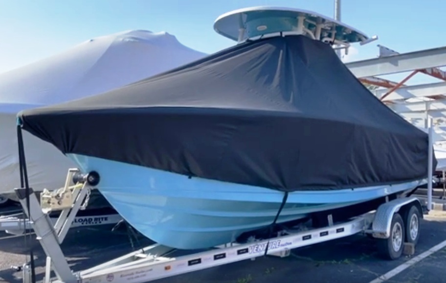 Sportsman Open 232, 2019, TTopCovers™ T-Top boat cover, port front