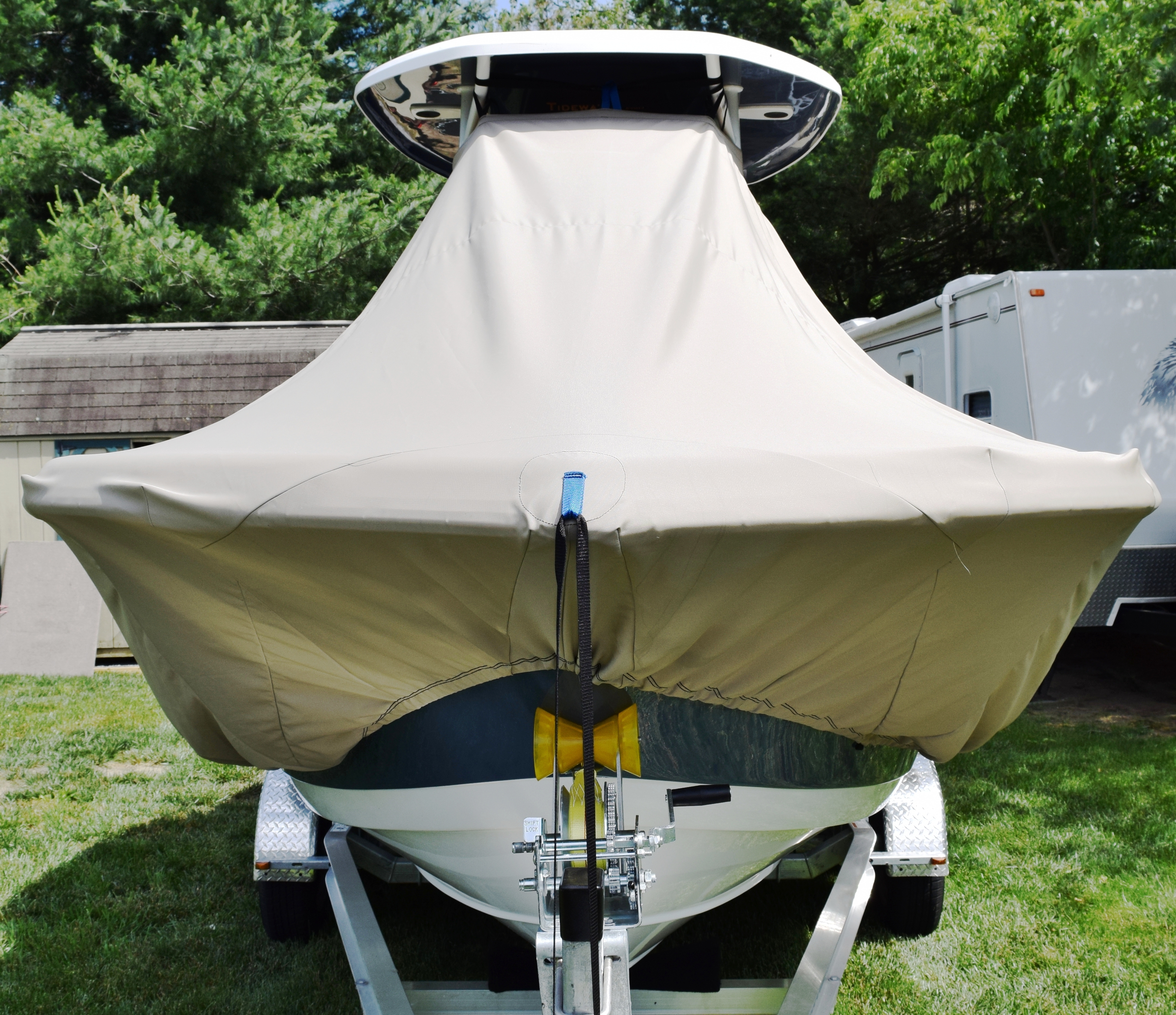 Tidewater 220LXF, 20xx, TTopCovers™ T-Top boat cover front