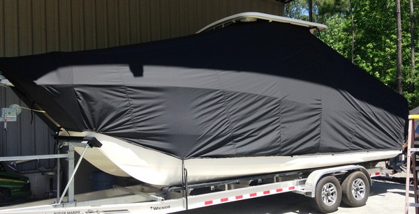 World Cat 255 DC, 20xx, TTopCovers™ T-Top boat cover, port front