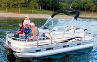 Photo of Tracker Sun Tracker Fishin Barge 21, 2007: Aft Canopy Top in Boot, viewed from Port Front 